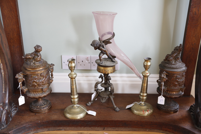 A PAIR OF GILT BRONZE OXIDIZED METAL URNS AND COVERS, 19TH CENTURY, on feet, the cylindrical