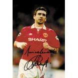 Autograph Football France Eric Cantona Manchester - Colour press photo with original signature and