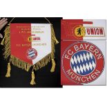 Football Match Pennant 2009 Bayern Munich v Berli - Match pennant Union Berlin with gold brocade