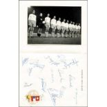 Switzerland Football team Signed paper 1962 - Ãbersetzen! Schweiz 1962 - Blancobeleg mit 14