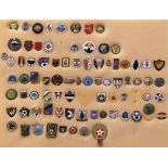 African & Australian football pins - Approximately 75 football pins from African and Australian