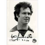 Autograph football. Franz Beckenbauer - Beckenbauer, Franz - s/w-Autogrammkarte von Cosmos New