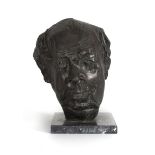 PABLO SERRANO (Crivillén, Teruel, 1908 - Madrid, 1985) René d’ Harnoncourt, 1967 Bronce. 37,5 x 29 x