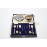 A cased set of six coffee spoons & matching sugar tongs, Sheffield 1918 (one spoon missing); a small