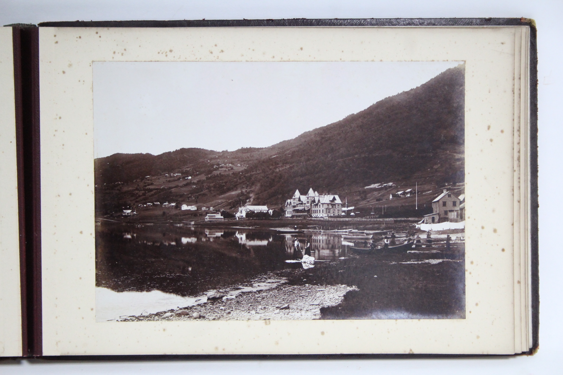 A Victorian leather-bound family photograph album titled: “A CRUISE ON THE MIDNIGHT SUN” - Image 7 of 10