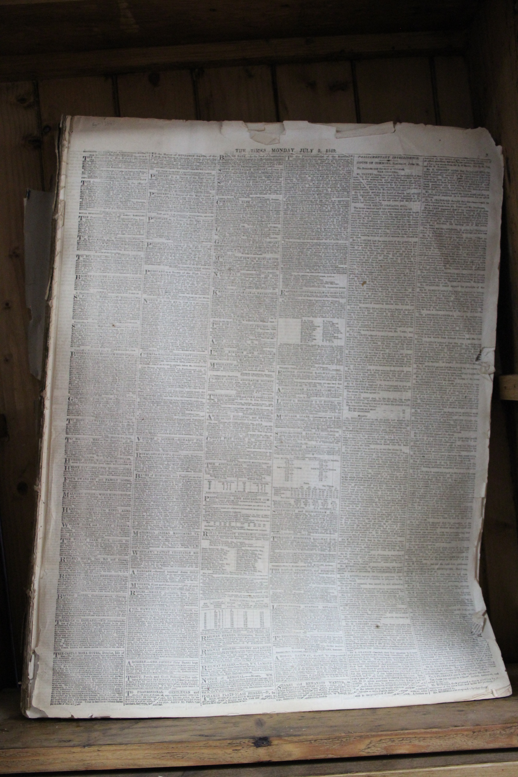 A mid-19th century large bound volume of “The Times” newspaper (July 1849-onwards). - Bild 3 aus 4