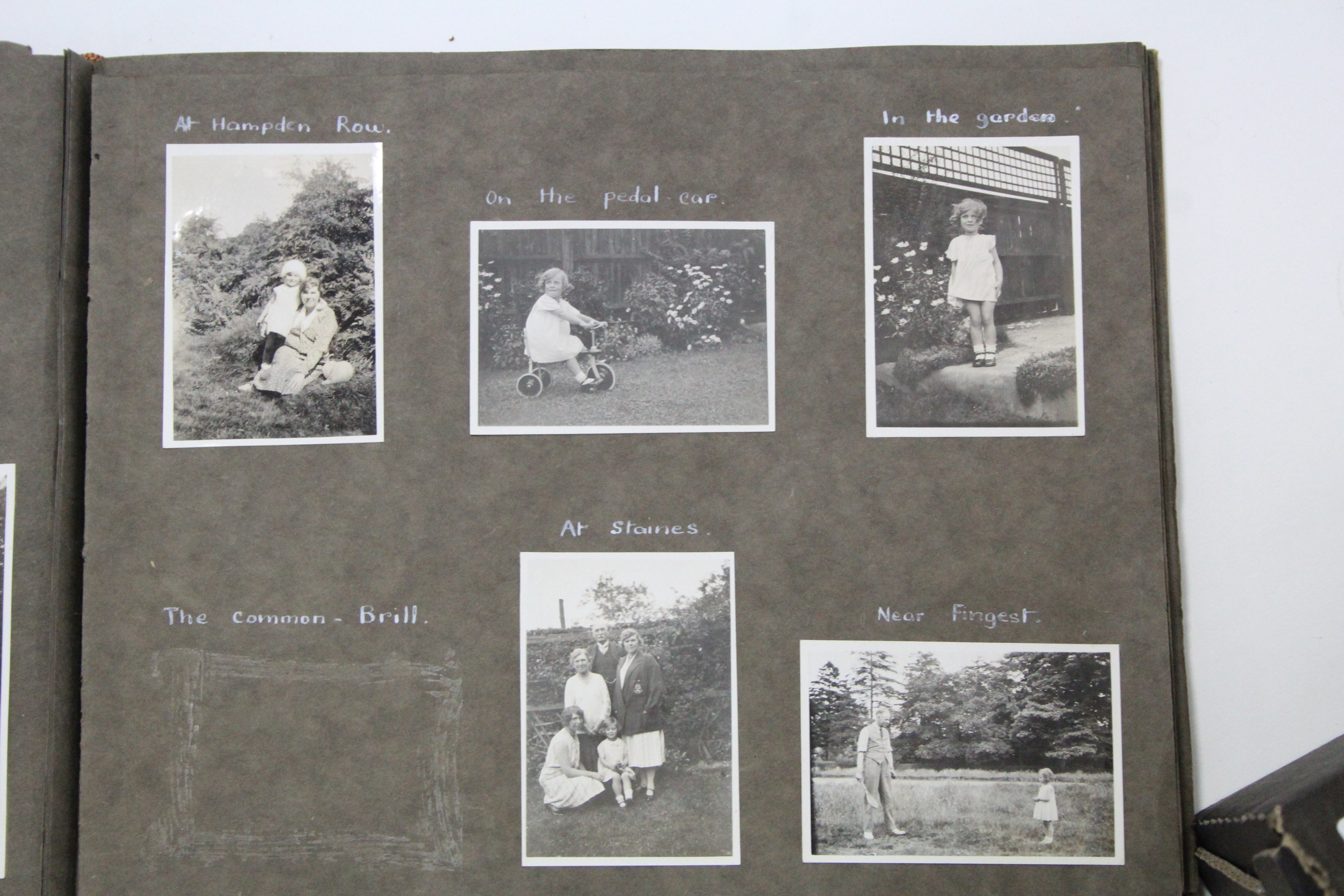 Four family photograph albums, early-mid 20th century including numerous sailing & military - Bild 3 aus 7