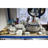 Various items of decorative china, pottery & glassware.