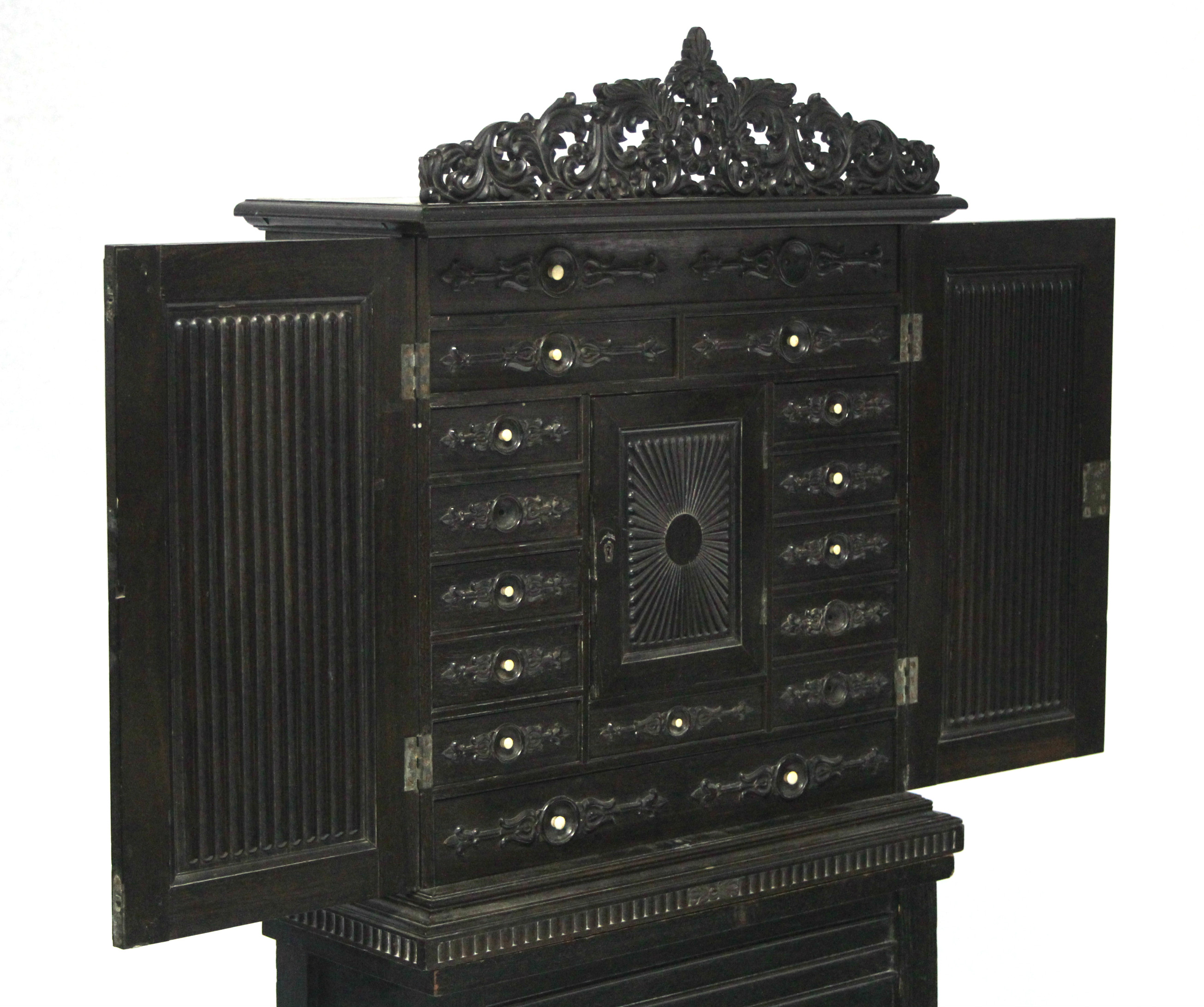 A 19th century INDO-PORTUGUESE COROMANDEL TABLE CABINET in the 17th century style, fitted fifteen - Image 3 of 7