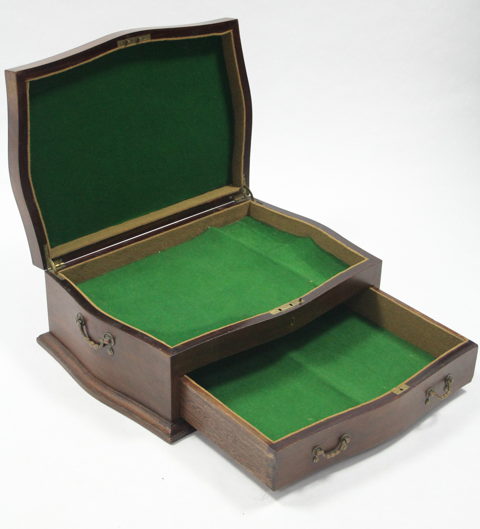 A mahogany canteen case with lift lid & fitted single drawer; 21½" wide. - Image 2 of 3