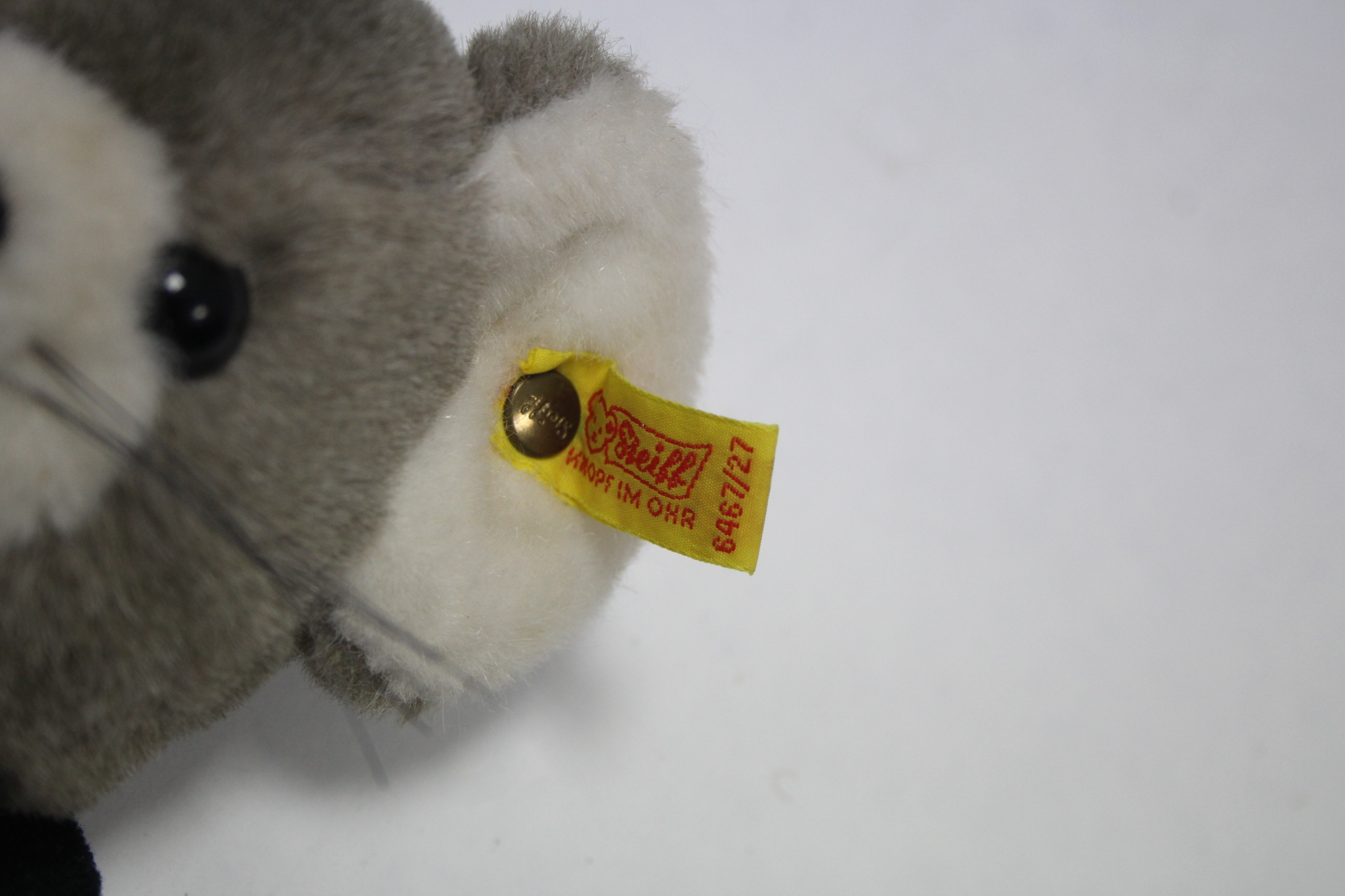 A Steiff mouse hand puppet, unboxed. - Image 3 of 4