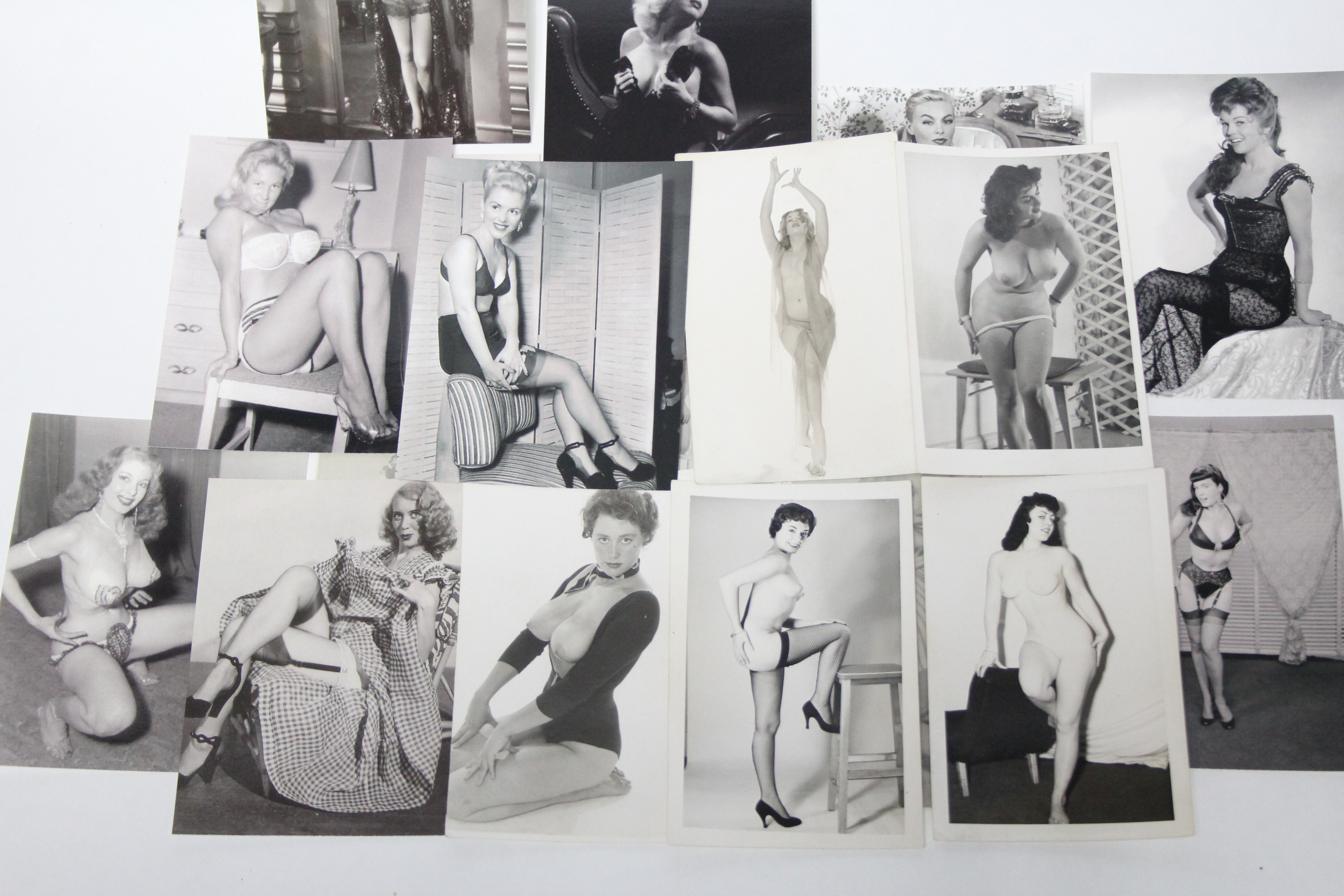 Nineteen various glamour photographs, circa mid-20th century. - Image 2 of 3