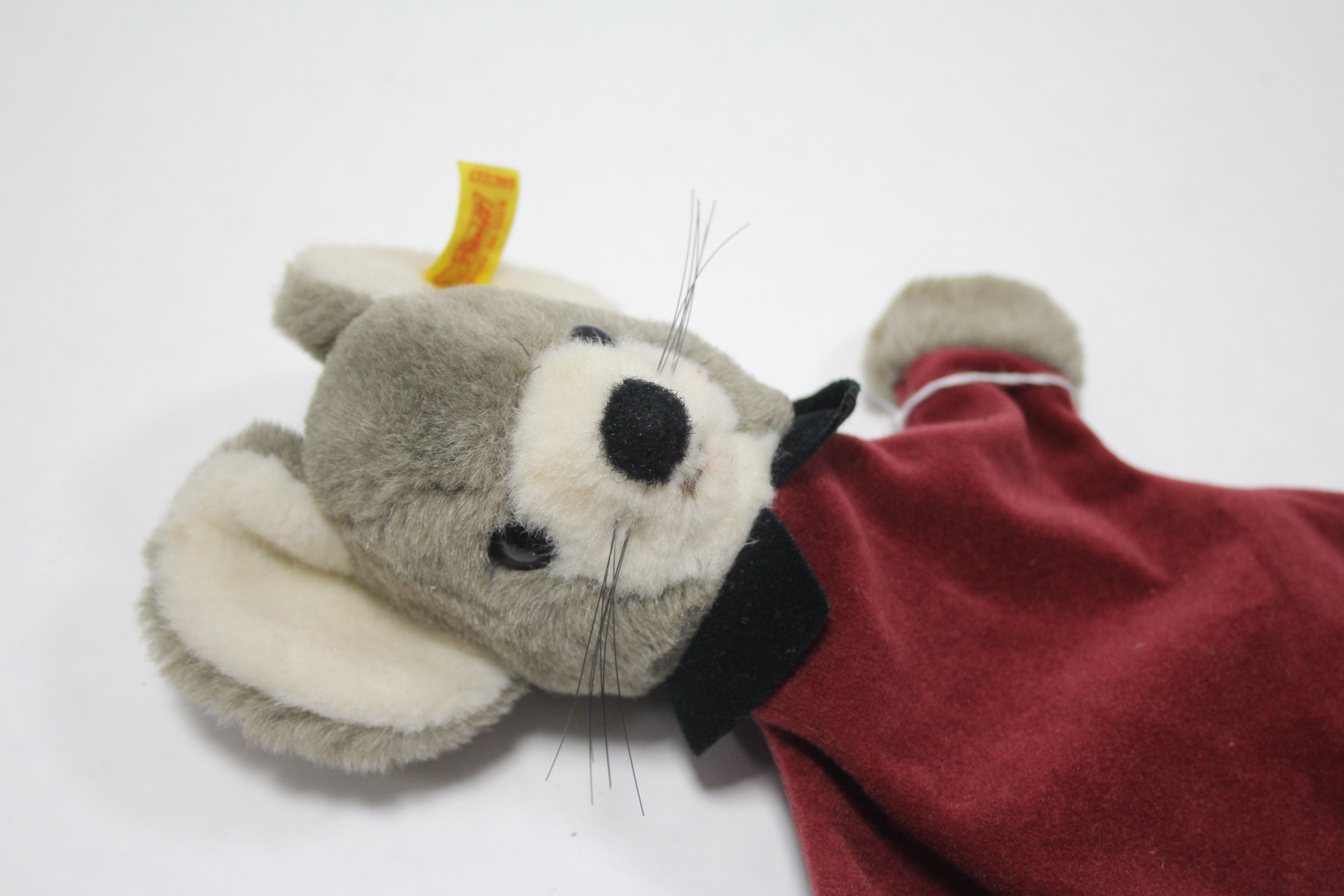 A Steiff mouse hand puppet, unboxed. - Image 2 of 4