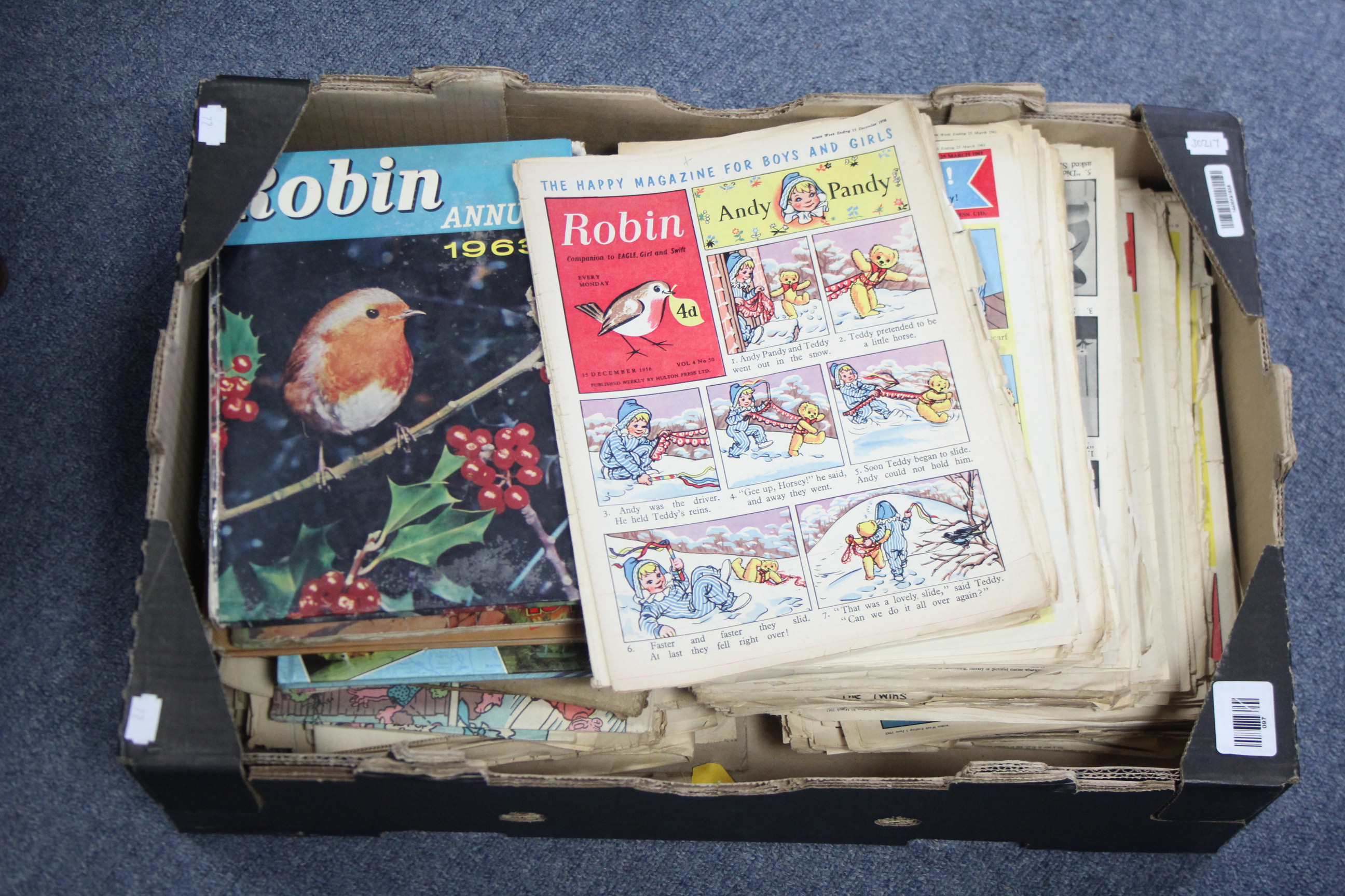 Various vintage comics & children’s annuals, circa 1950’s onwards. - Image 2 of 2