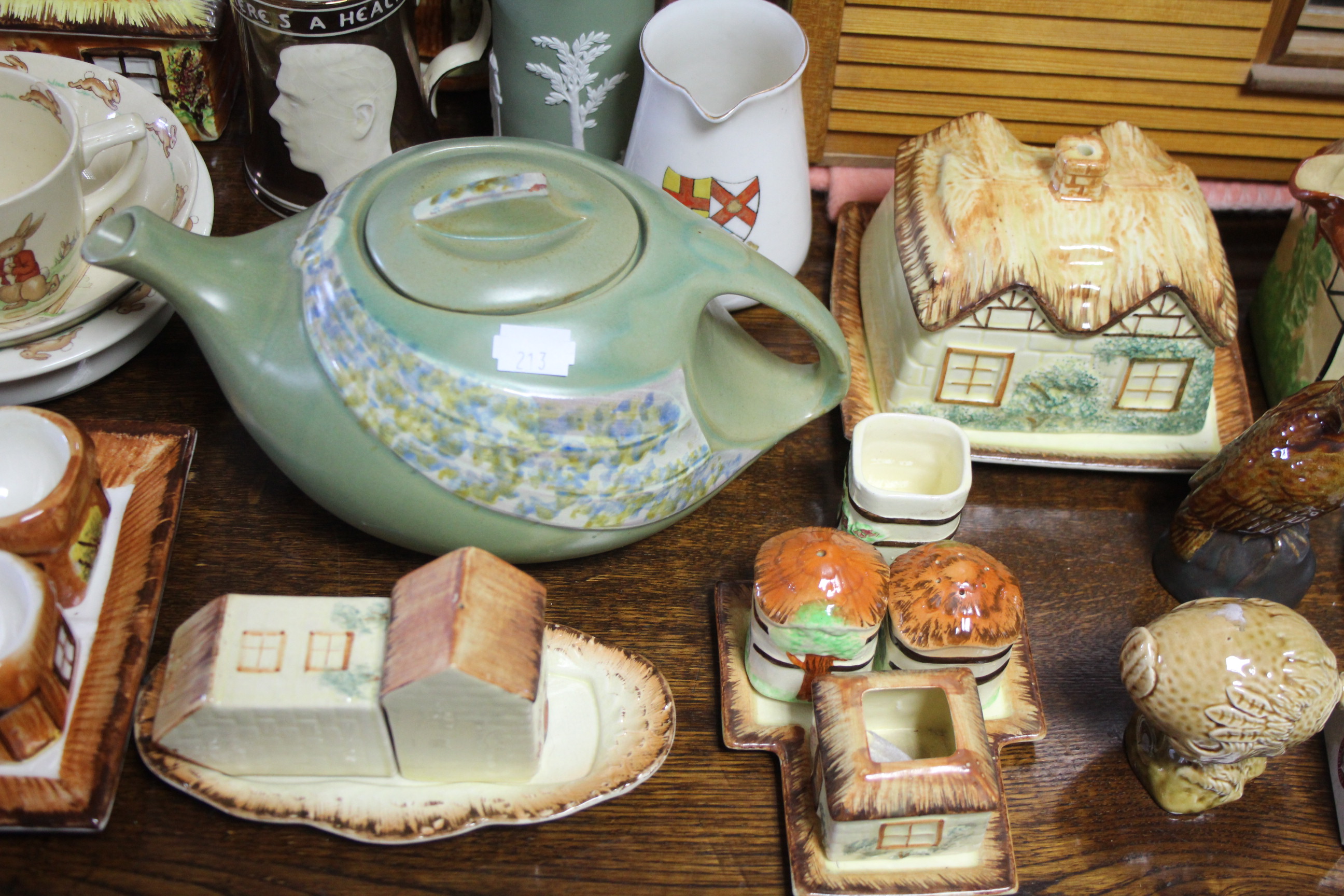 Thirteen various items of cottage teaware, etc.; a Wedgwood blue & white Jasperware biscuit