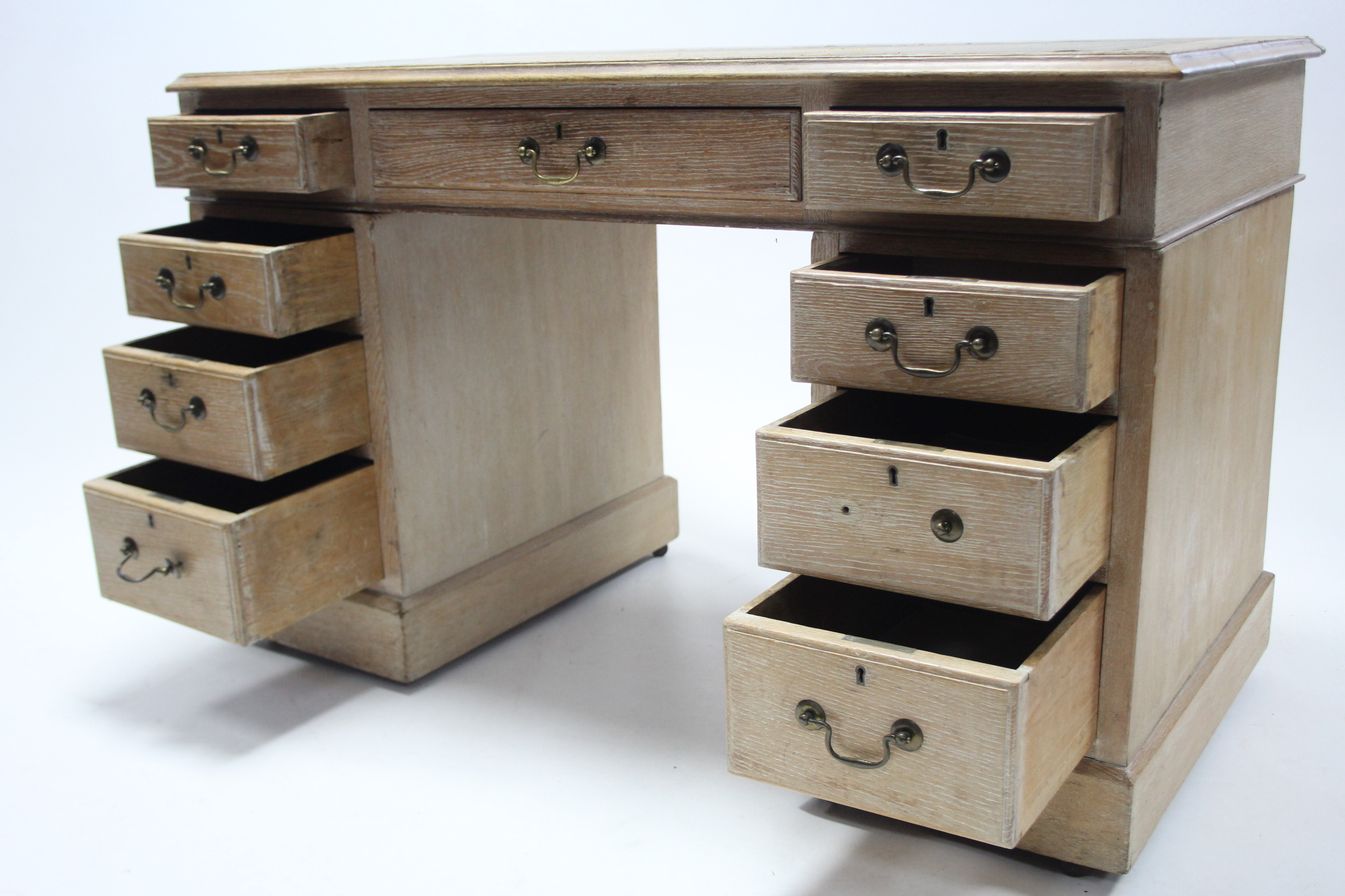 A Victorian limed oak pedestal desk inset gilt-tooled green leather-cloth, fitted with an - Bild 3 aus 4