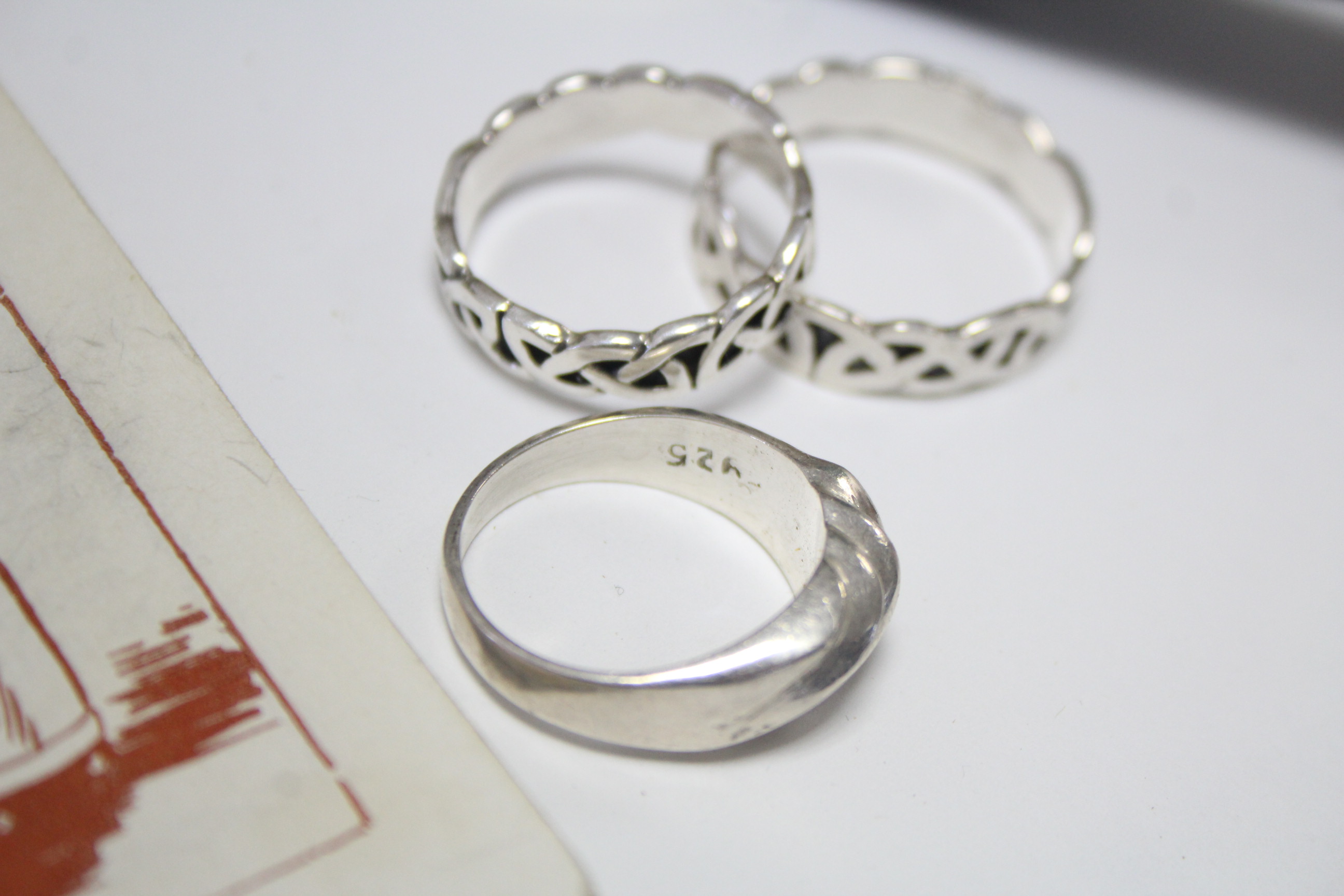 Three white-metal dress rings; two gents wristwatches; various books & tools, etc. - Image 3 of 7