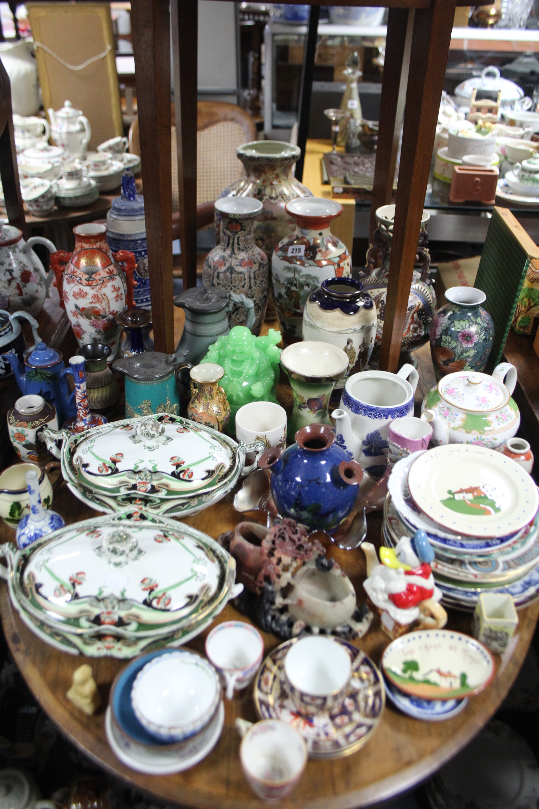 Various items of decorative china, pottery, & glassware, part w.a.f.