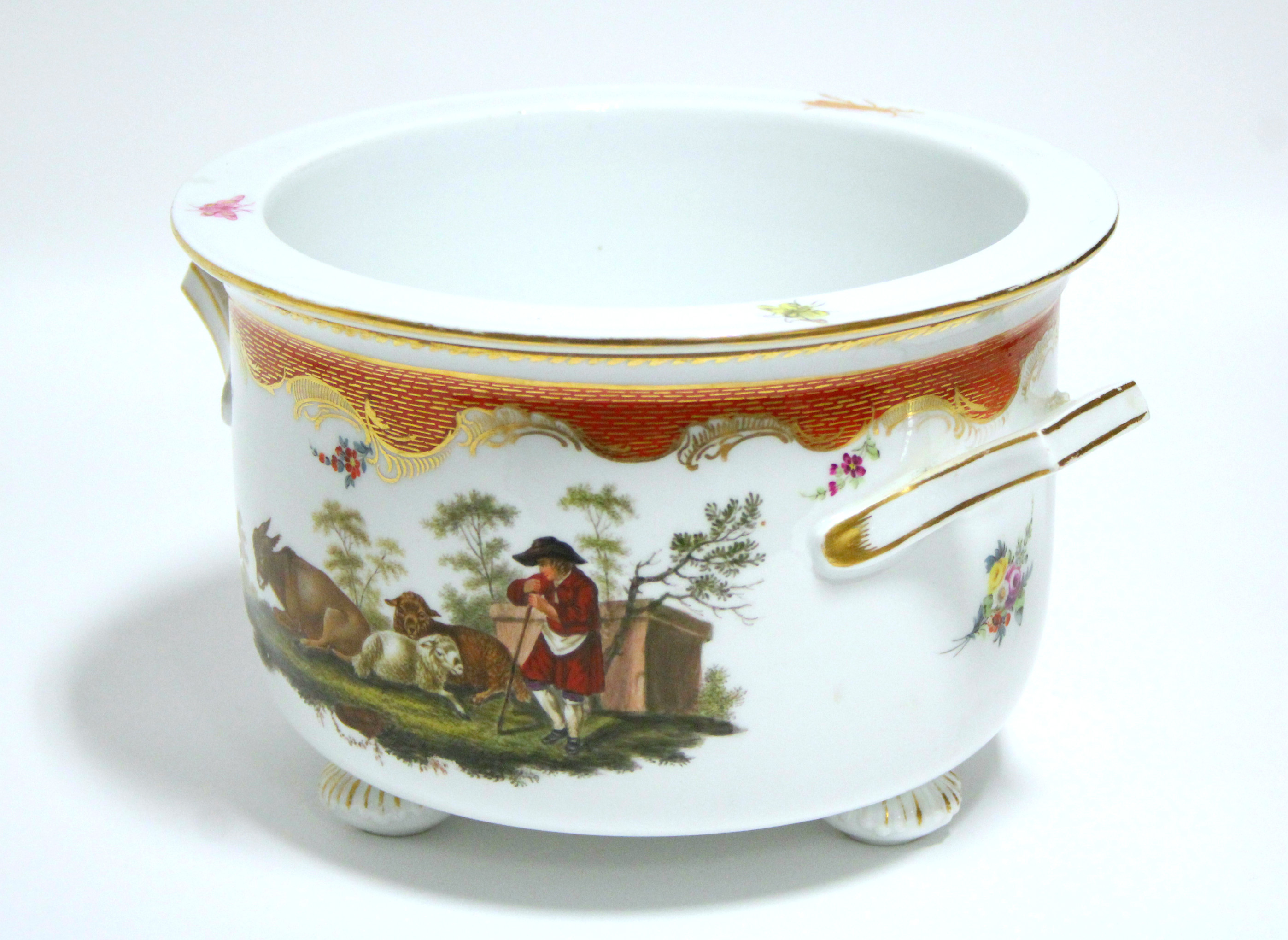 A 19th century MEISSEN TWO-HANDLED ICE PAIL with separate liner, the exterior with finely painted - Image 2 of 8