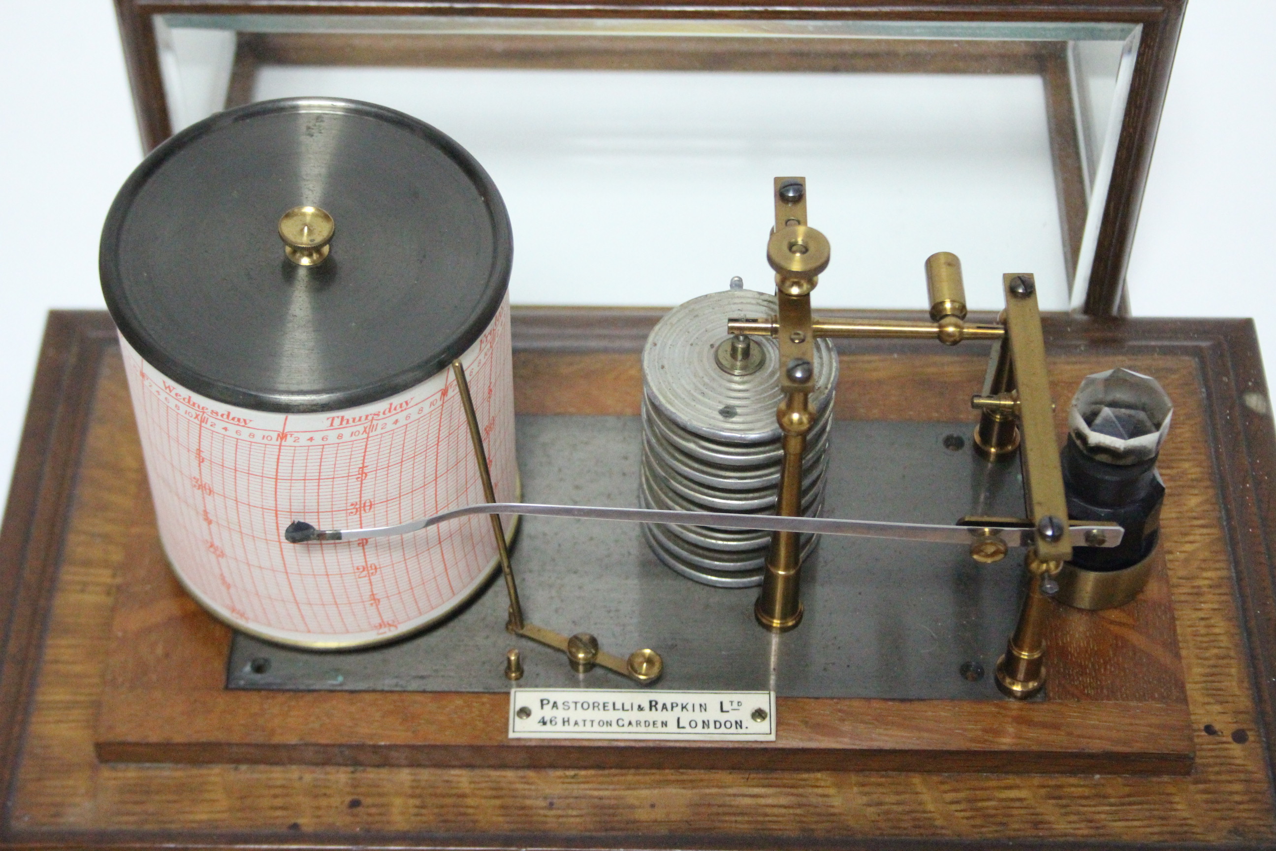 An early 20th century barograph by Pastorelli & Rapkin of Hatton Garden, in oak case with bevelled - Image 2 of 4