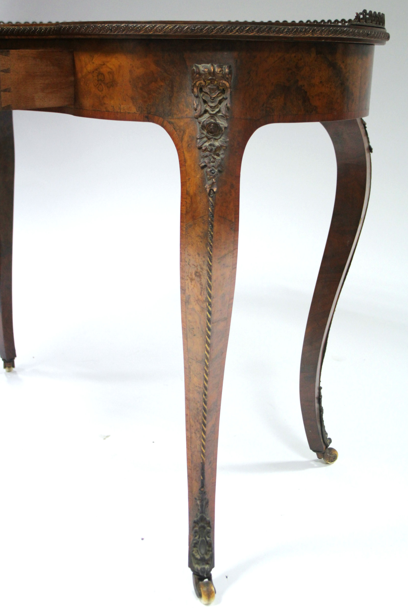 A mid-19th century burr-walnut kidney-shaped dressing table in the Louis XVI style, the - Image 8 of 10