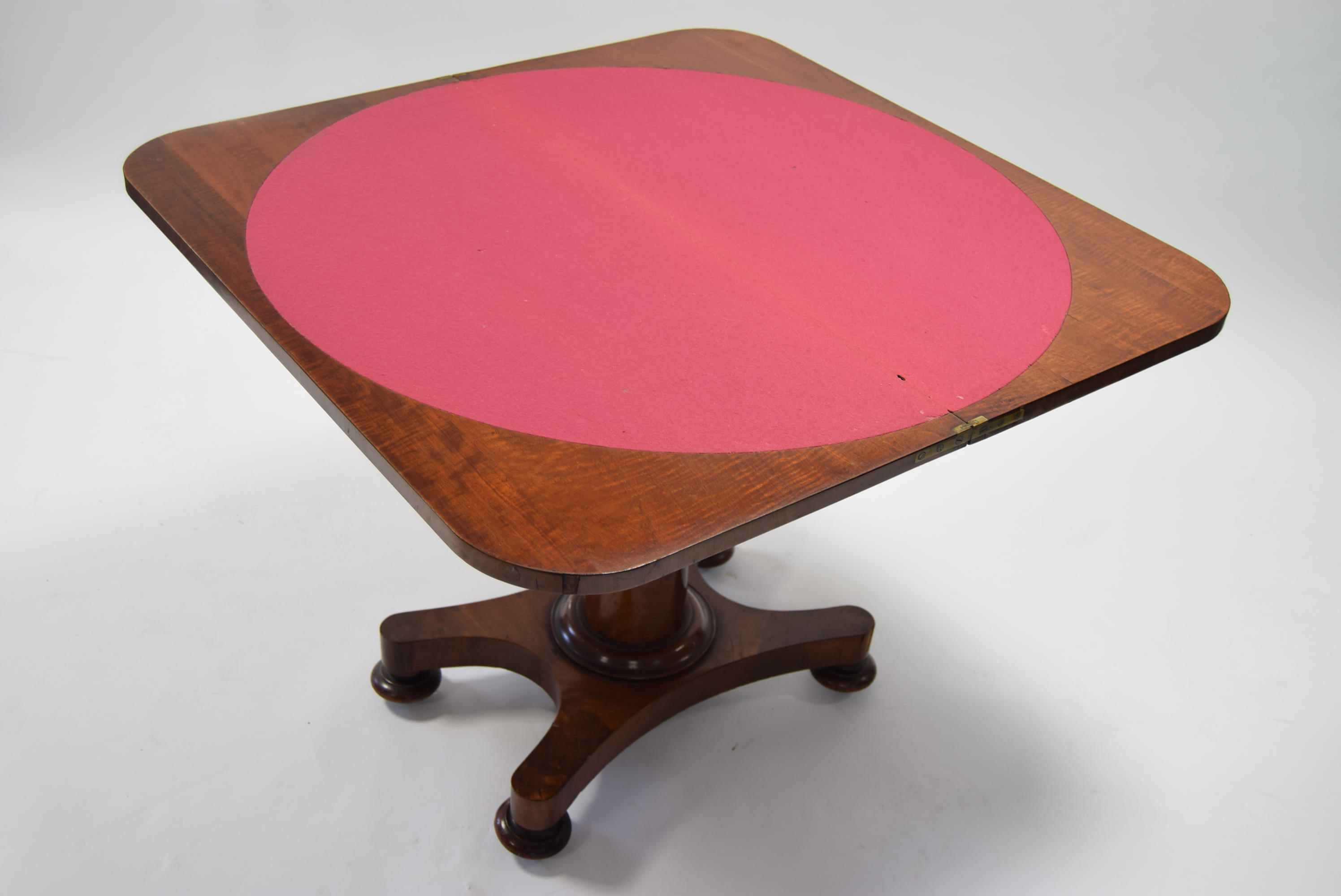 An early Victorian figured mahogany card table, the rectangular fold-over top inset circular pink - Image 3 of 4