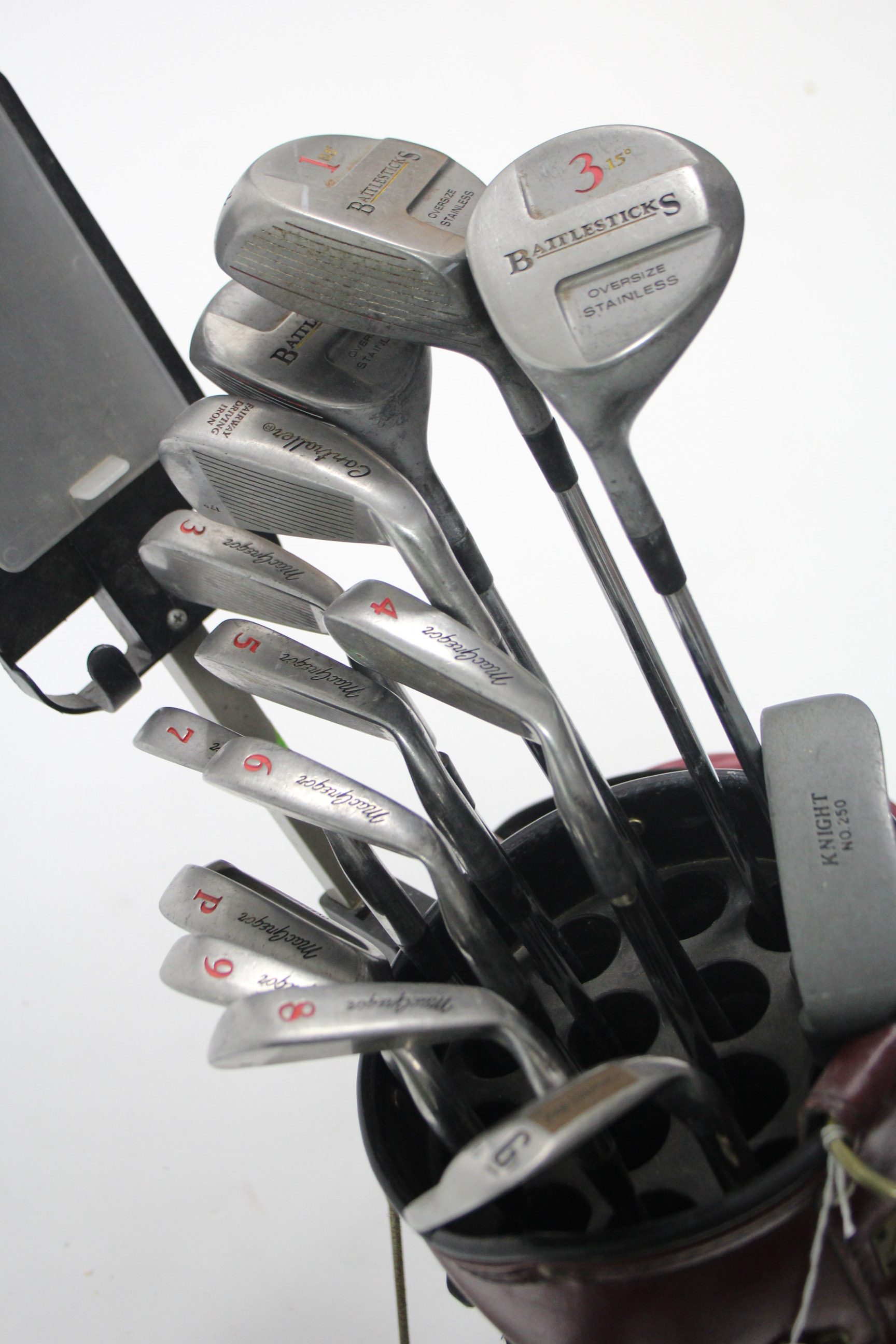 A set of thirteen MacGregors “Battlestick” left-handed golf clubs with golf club bag & trolley. - Image 3 of 3