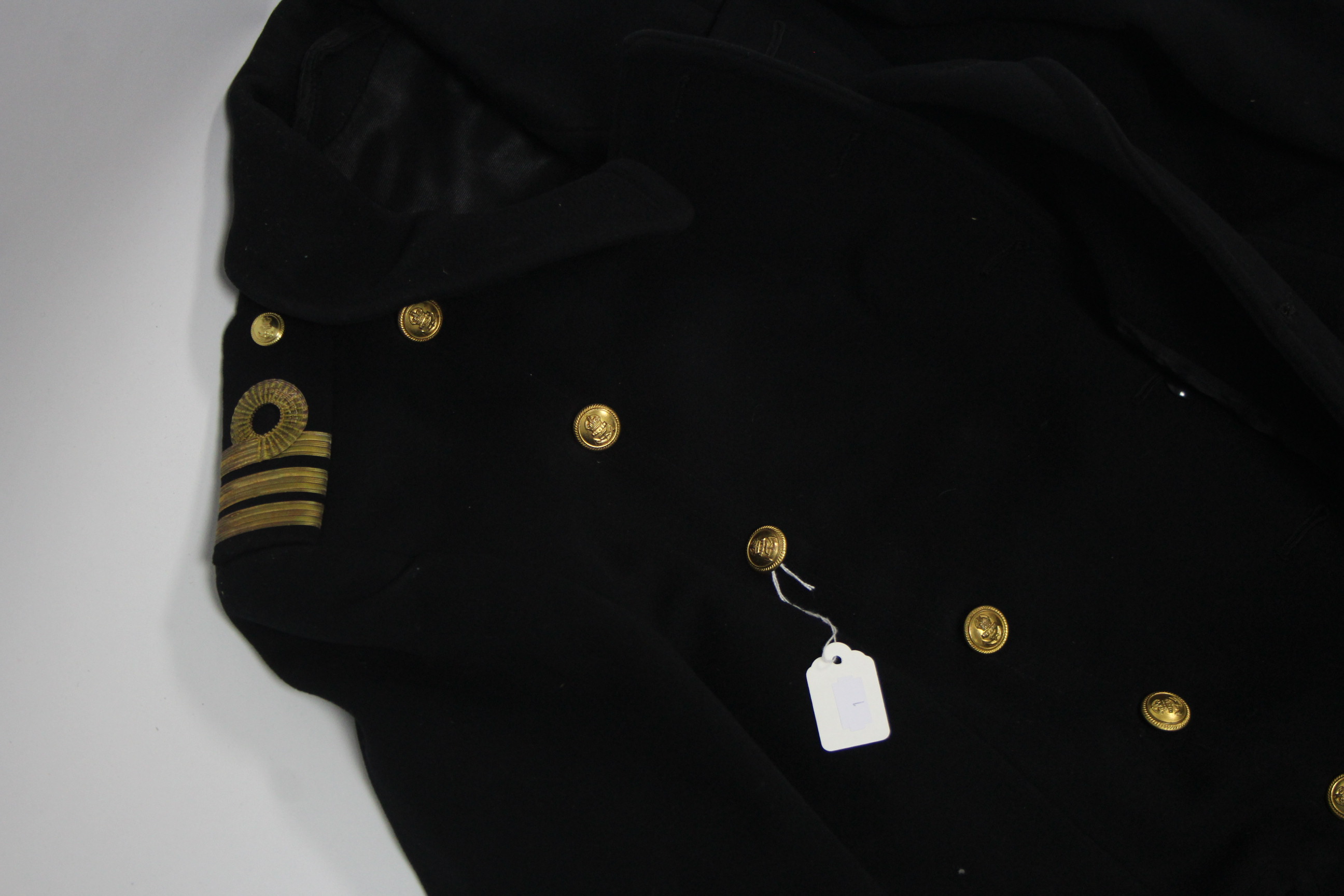 A British Royal Navy commander’s overcoat. - Image 4 of 6