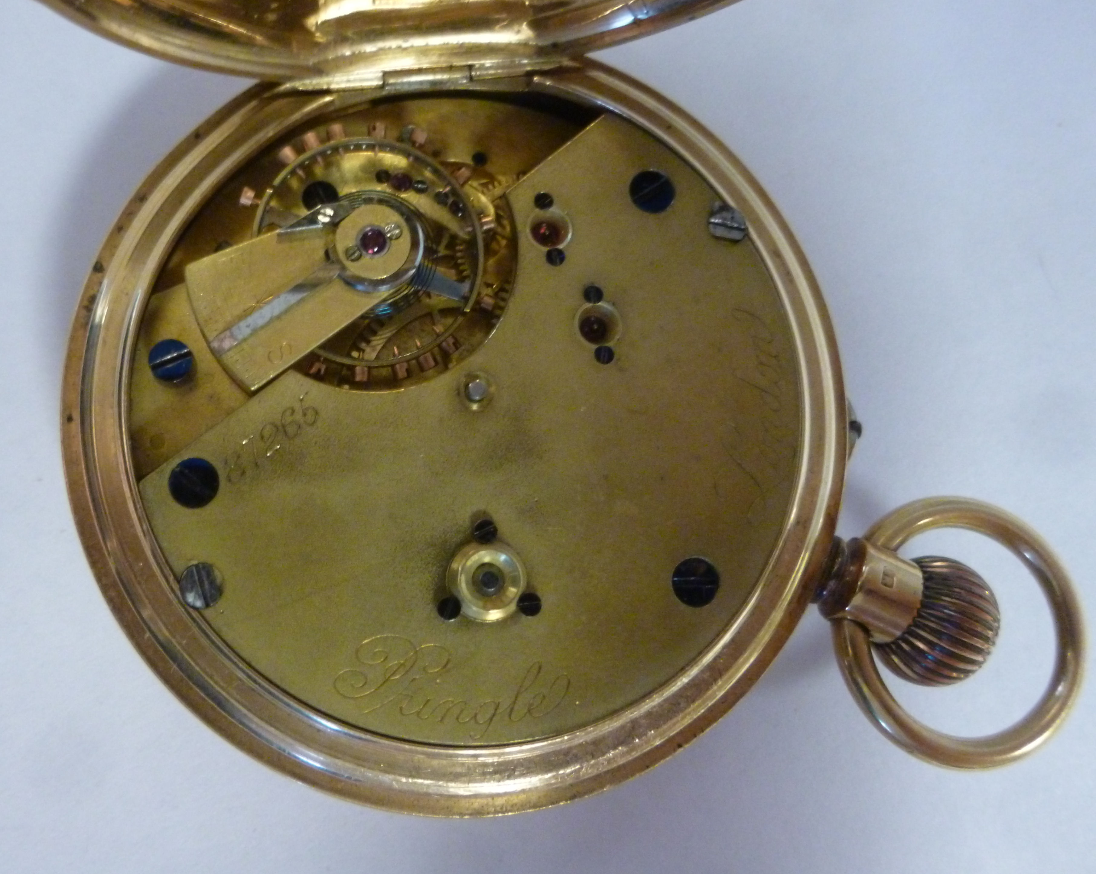 An 18ct gold cased half hunter pocket watch with engraved black enamelled Roman numerals around the - Image 3 of 6