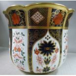 A Royal Crown Derby bone china Old Imari pattern Azalea planter 6.