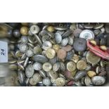 Brass and other metal military buttons S