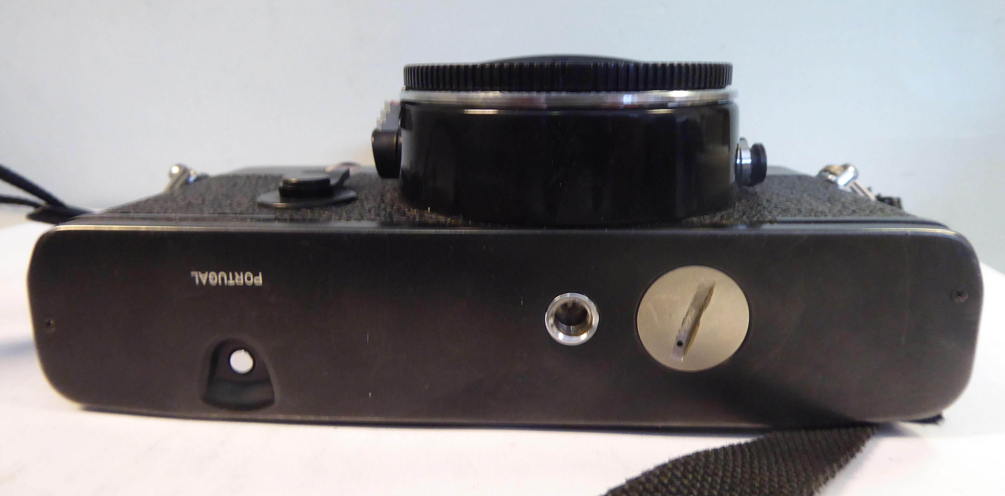 A 1976 Leica RC Electronic 35mm, No. - Image 8 of 10