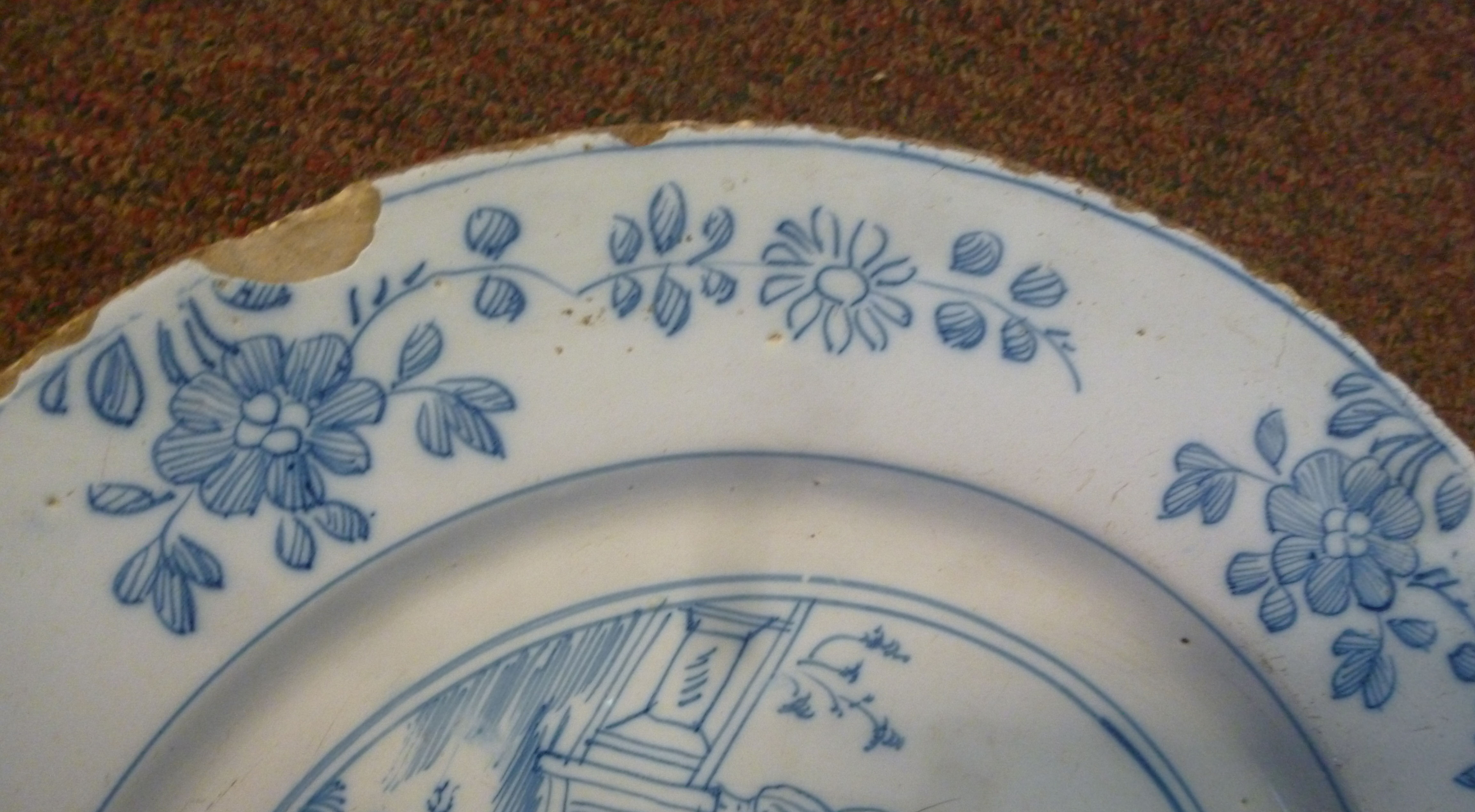 A late 18thC Dutch Delft broad rimmed charger, - Image 3 of 8