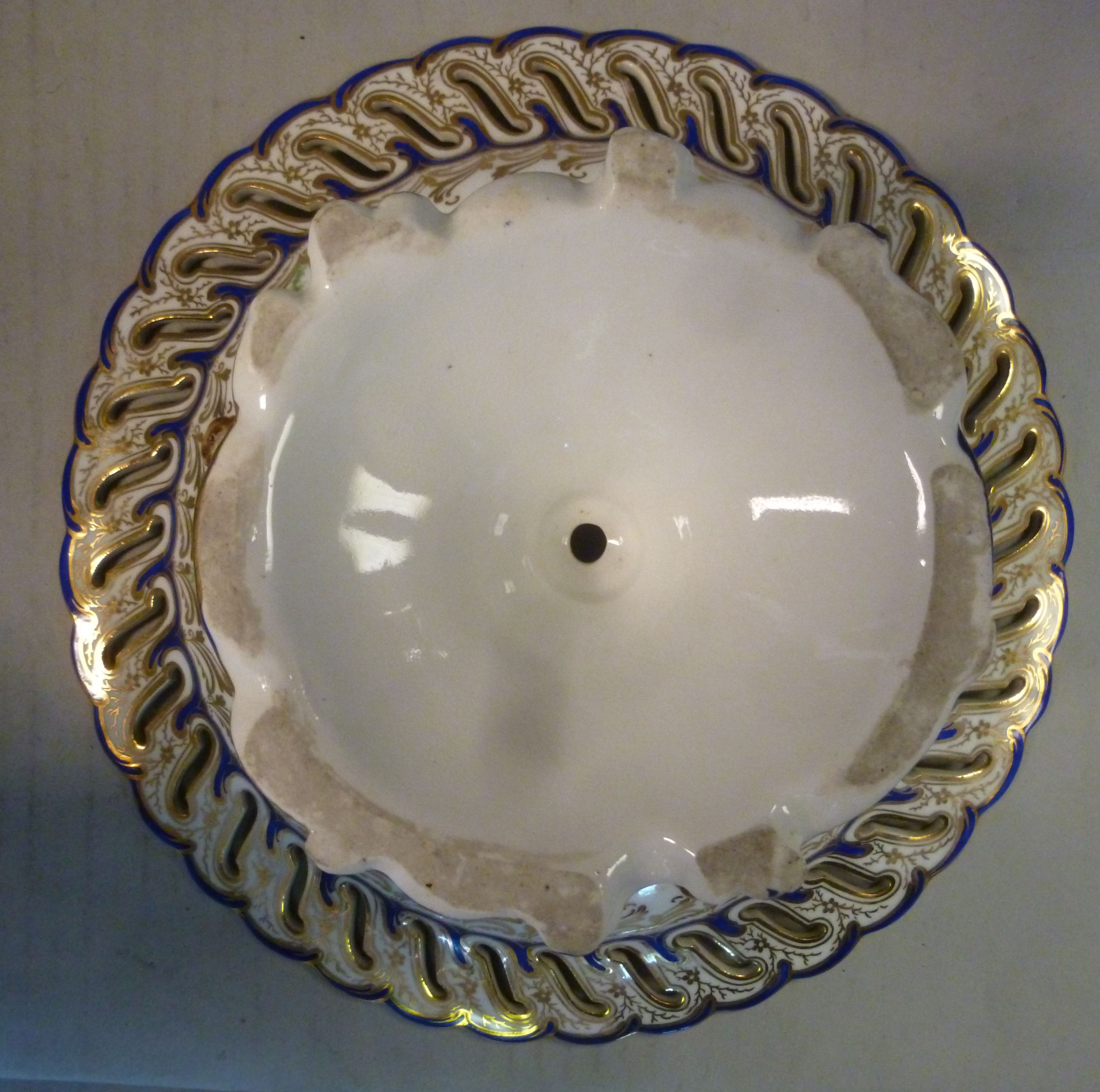 A set of six late 19thC china dessert plates and a matching comport with uniformly pierced and - Image 11 of 12