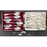 Silver flatware: to include a set of six mid 20thC teaspoons Sheffield 1960 boxed 11