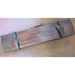 An early 20thC moulded stitched hide shotgun motor case with a carrying handle, brass clasp,
