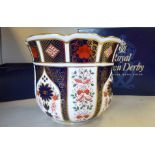 A Royal Crown Derby bone china Gardenia planter, decorated in the Old Imari pattern no.1128 5.