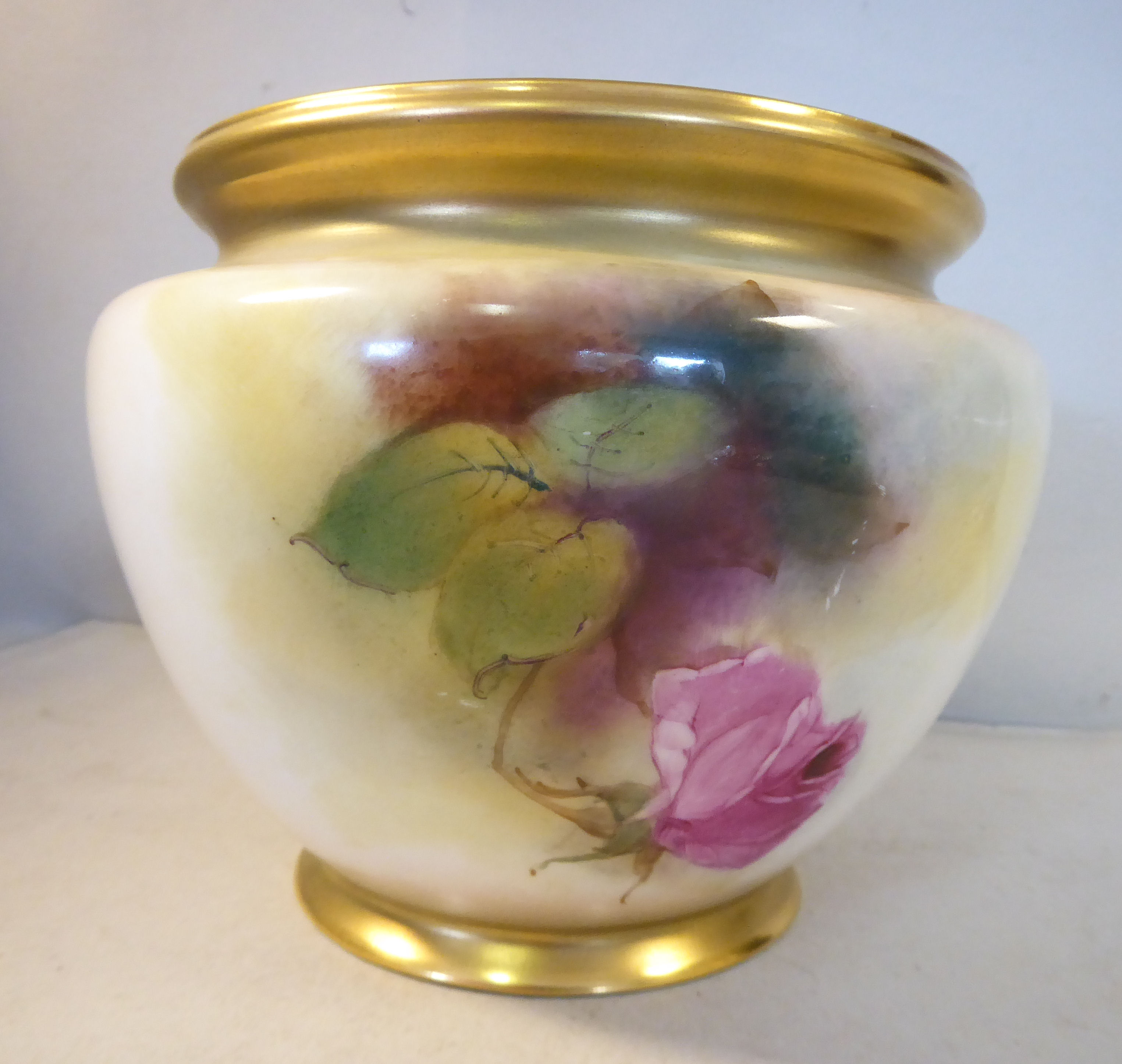 A Royal Worcester blush ivory glazed and mist gilded china jardiniere of squat, bulbous form, - Image 2 of 4