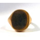 A 15ct gold signet ring (with a plain tablet)