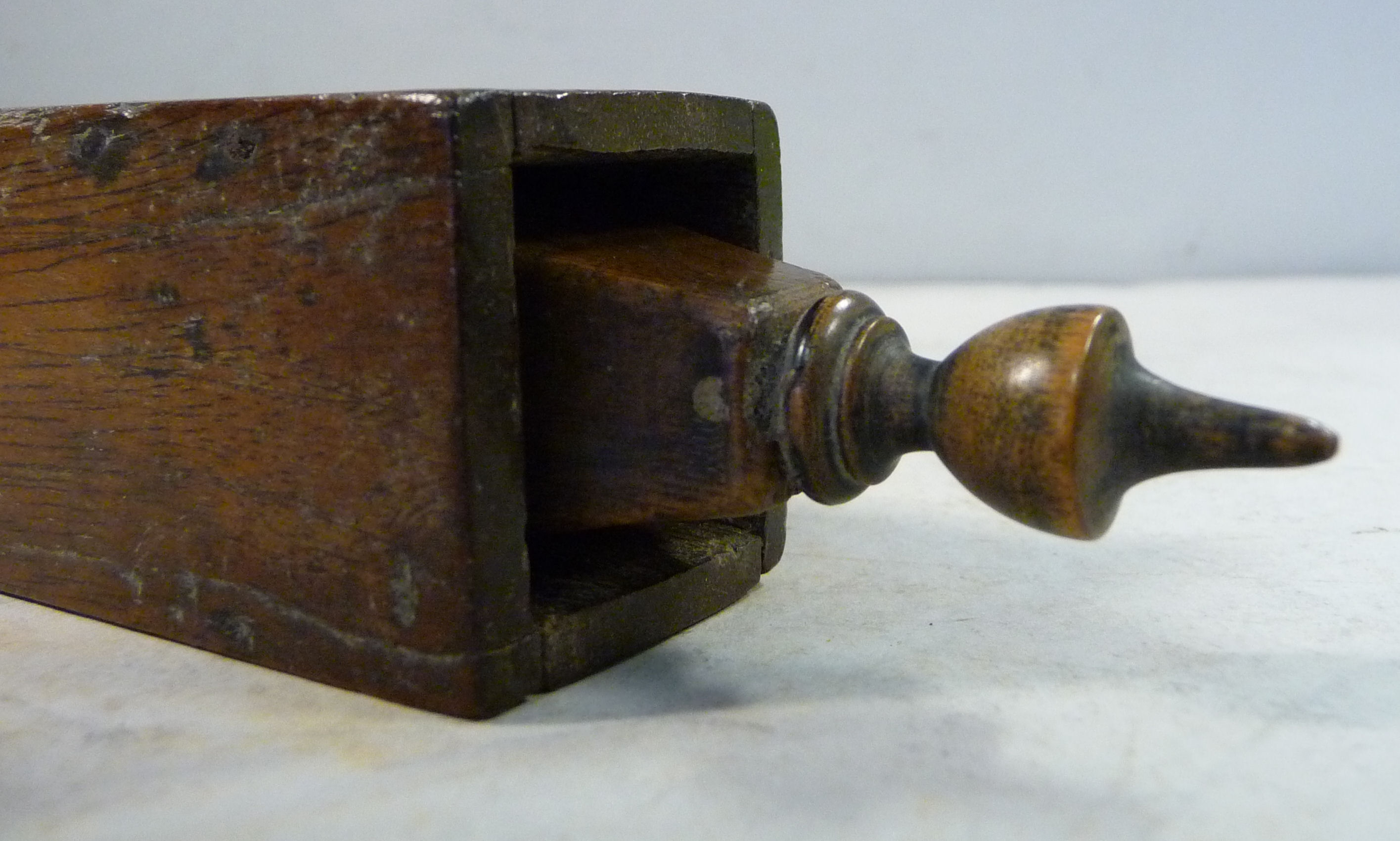 A mid 19thC mahogany pitch pipe with a vase turned finial 17''L - Image 6 of 12