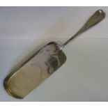 An Edwardian silver Old English pattern crumb scoop Harrison Brothers & Howson Sheffield 1906