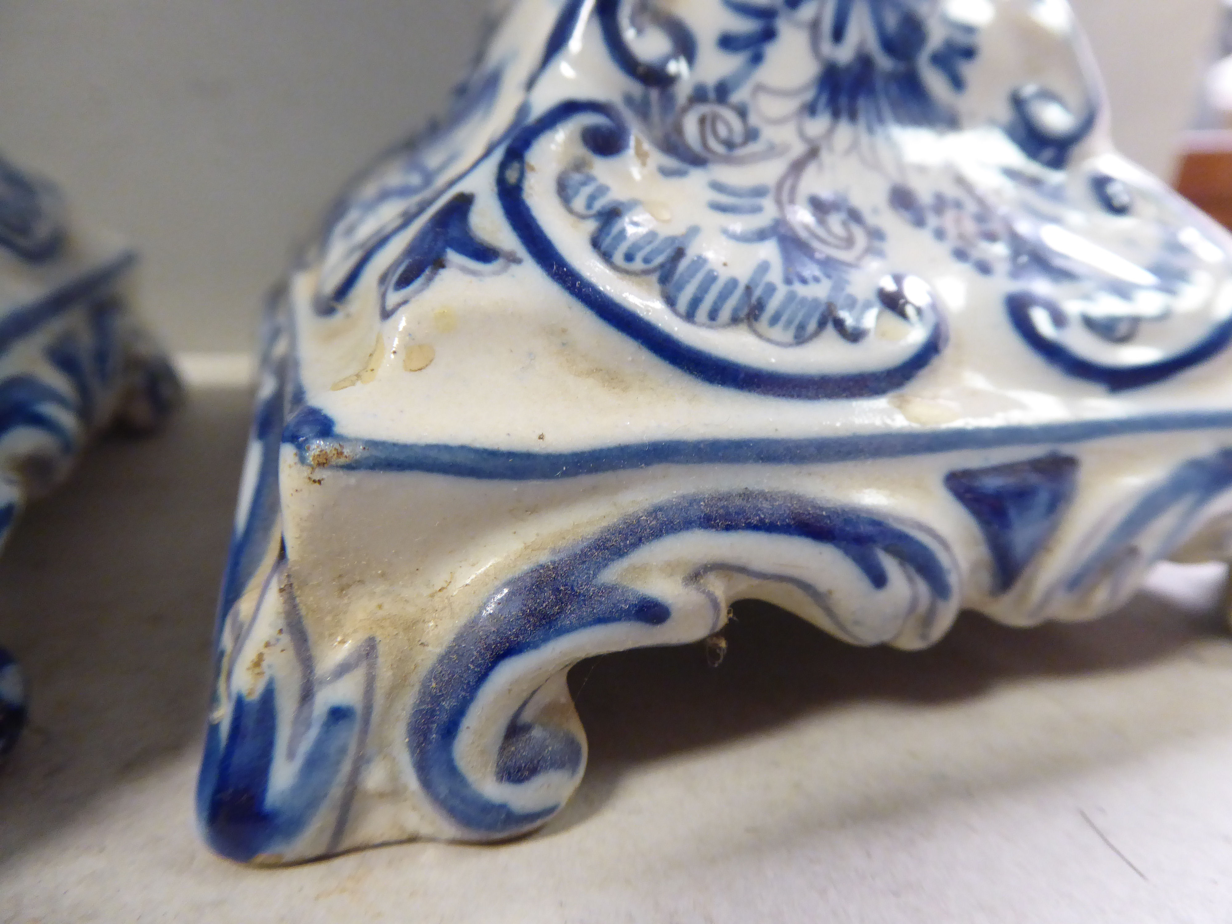 A pair of early Dutch Delft candlesticks, decorated in blue and white with flora and windmills 6. - Image 11 of 14