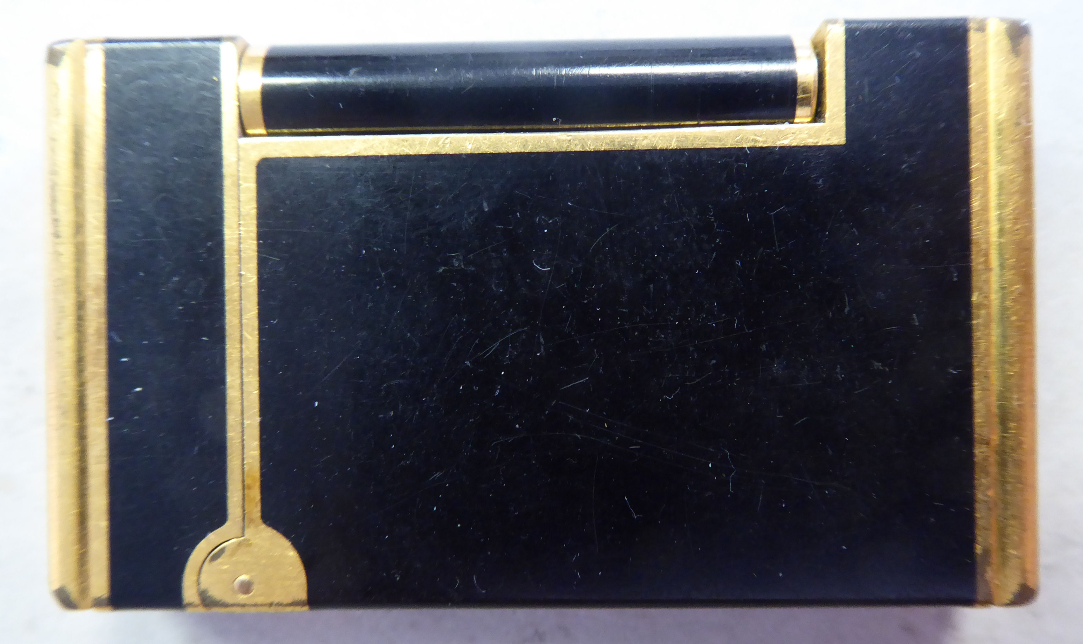 An S T Dupont Chinese lacquered and gold plated cased, - Image 8 of 11