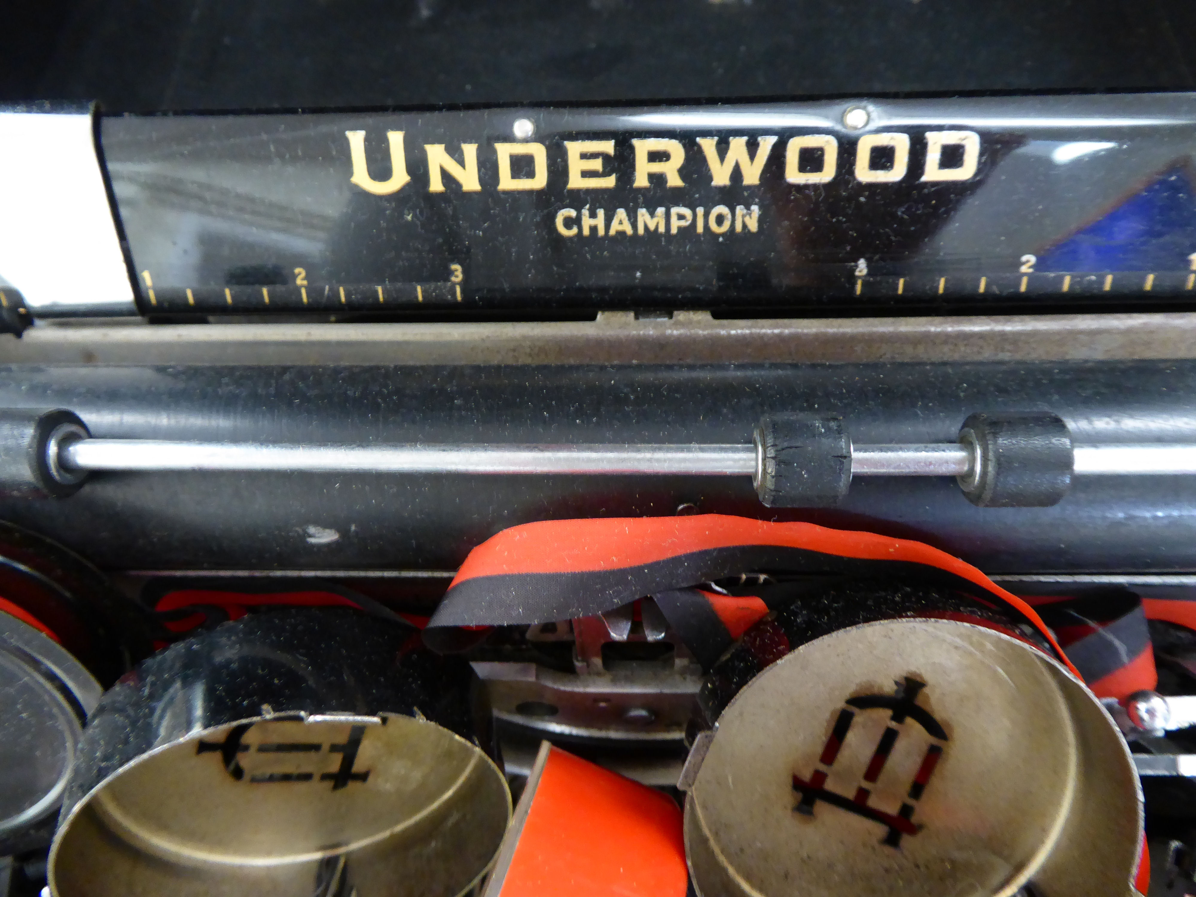 An Underwood Champion manual typewriter cased RAB - Image 3 of 3