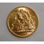 An Elizabeth II sovereign,