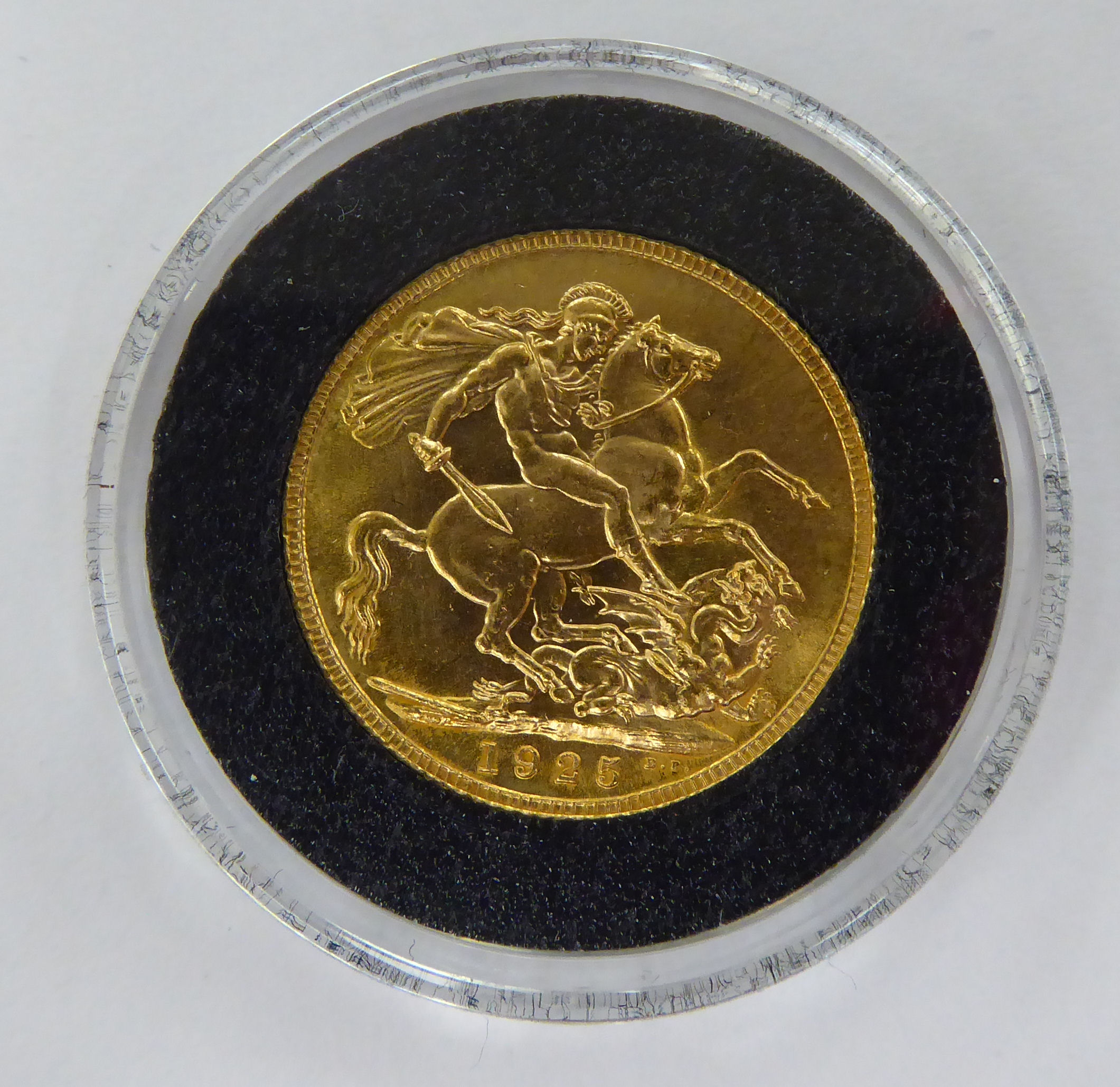 A George V sovereign,