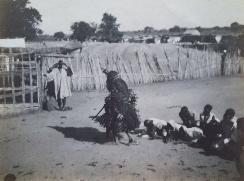 Photograph Album 2 Photo Albums with 95 original photos from Gambia (1917-22) With stunning pictures - Image 2 of 4