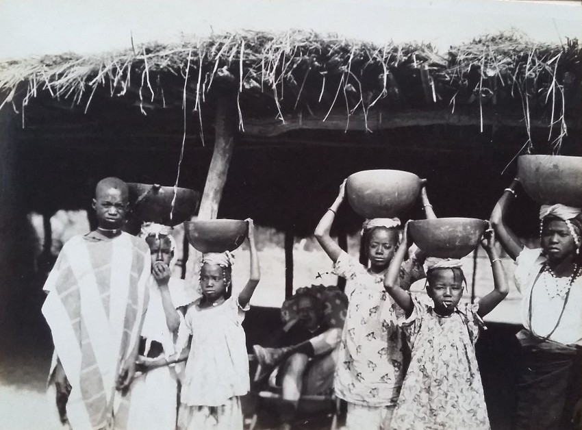 Photograph Album 2 Photo Albums with 95 original photos from Gambia (1917-22) With stunning pictures - Image 4 of 4