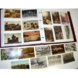 A large collection of early 20th Century postcards,