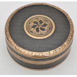 A Georgian carved tortoiseshell and yellow precious metal box and cover,